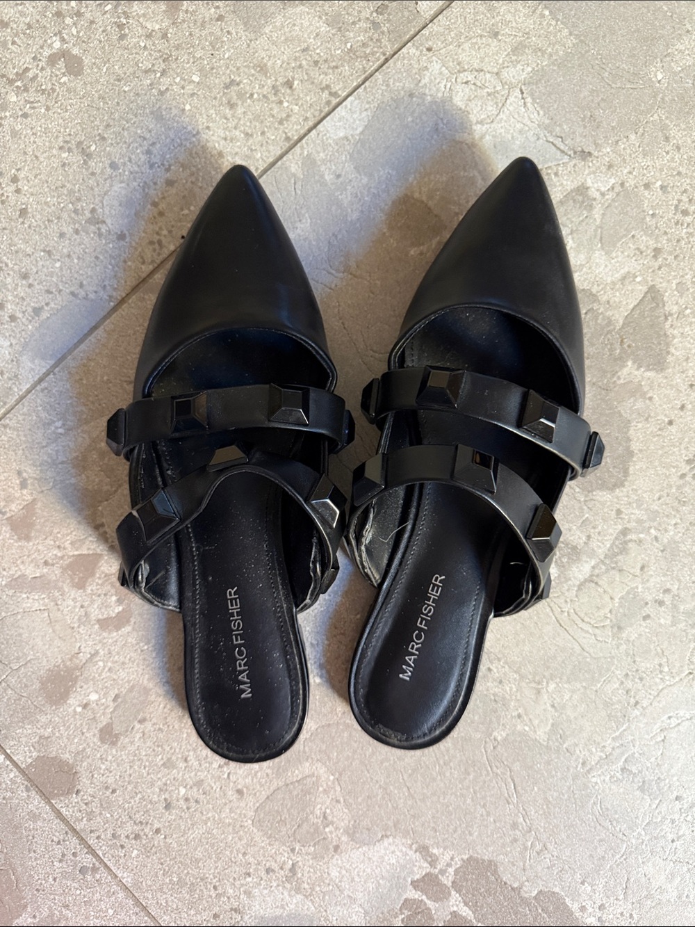 Marc Fisher Sharla Mules Size 8.5 Black Studded Pointy Toe Pyramid Stud Straps